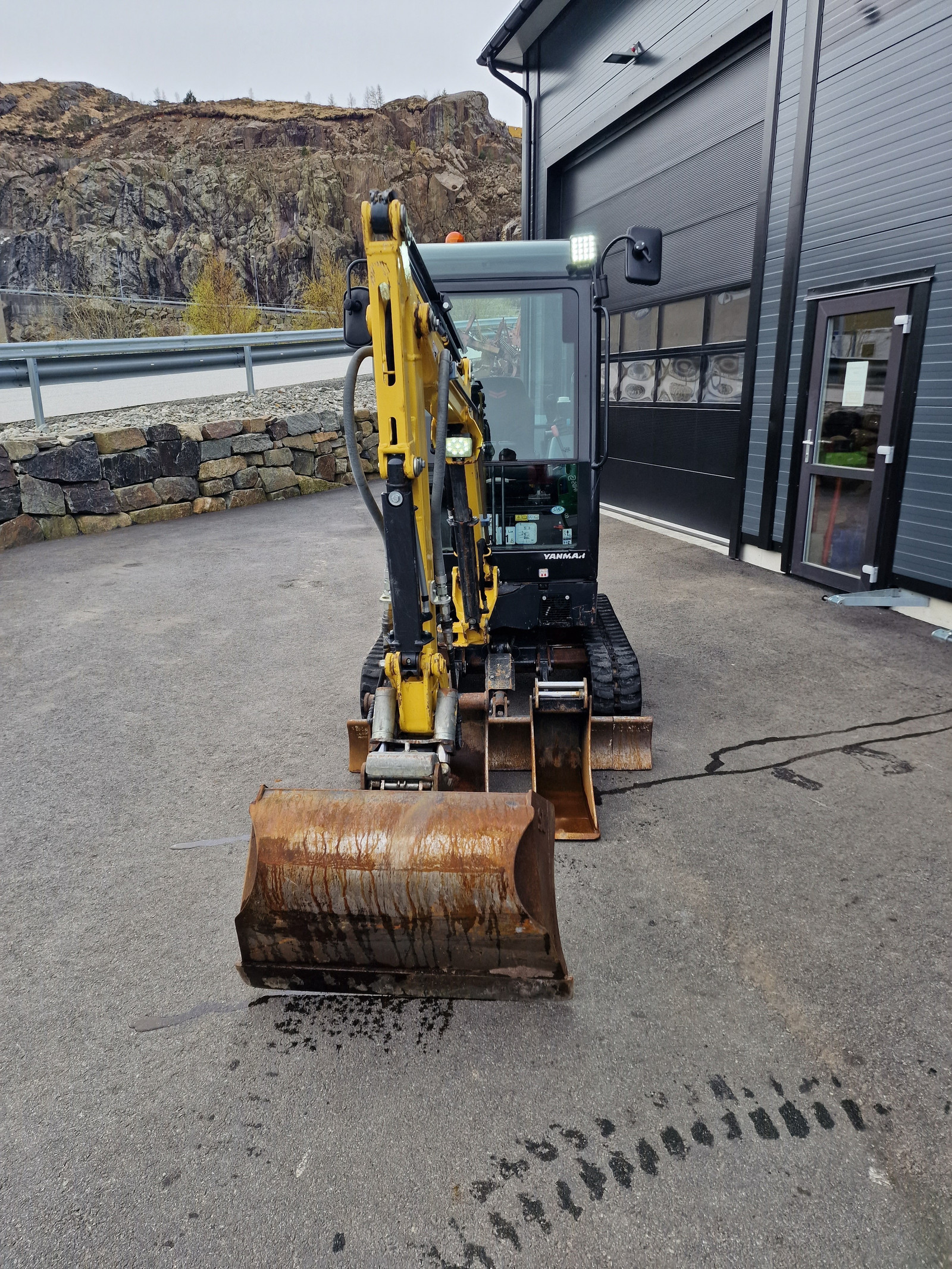 Yanmar SV18 (2 tonnes)-Neu – Bild 6
