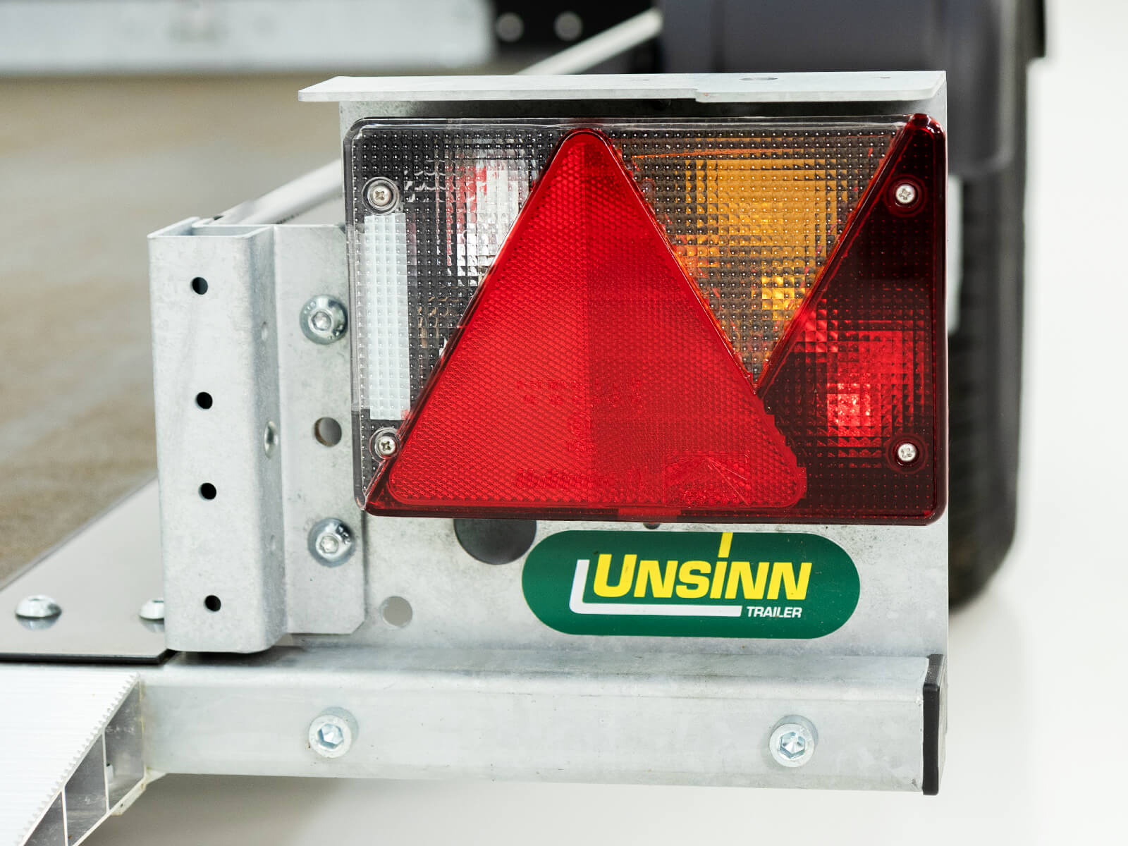 Unsinn Absenkanhänger AS 826 – 155×260 cm 750 kg-Neu – Bild 5