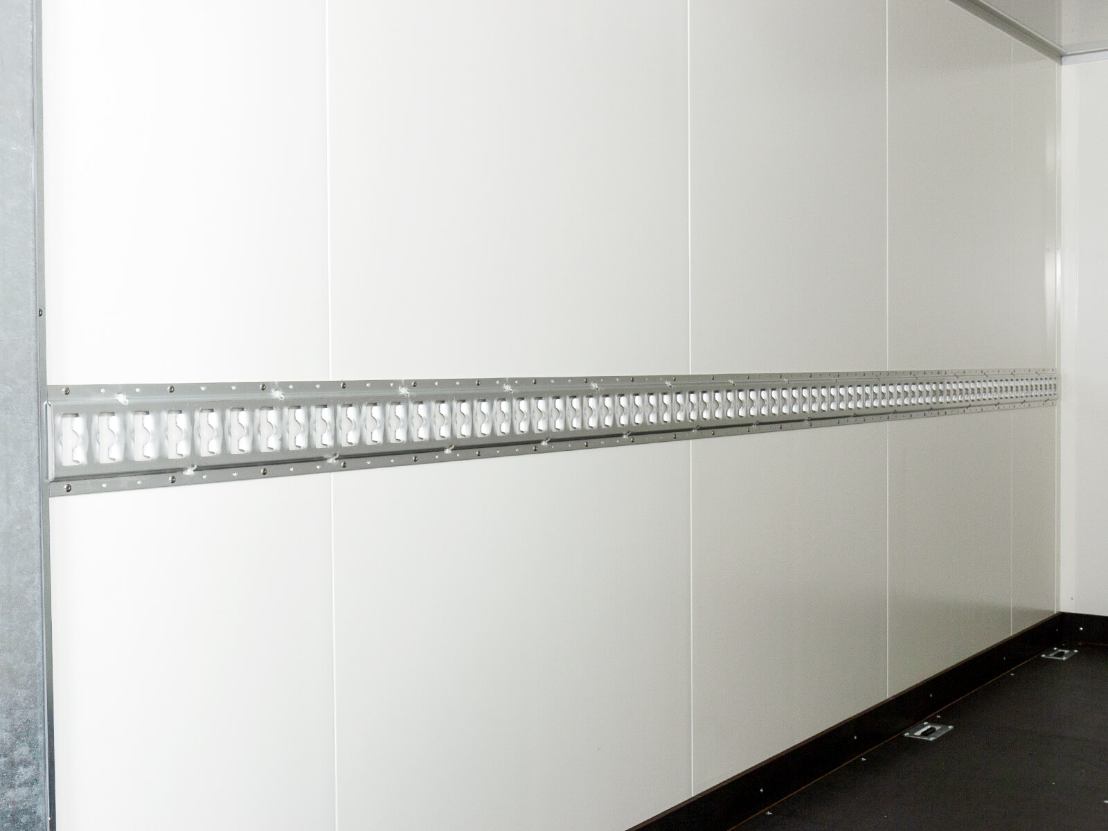 Vezeko Kofferanhänger 204x405cm H:205cm 2,7t | Schwarz-Neu – Bild 5
