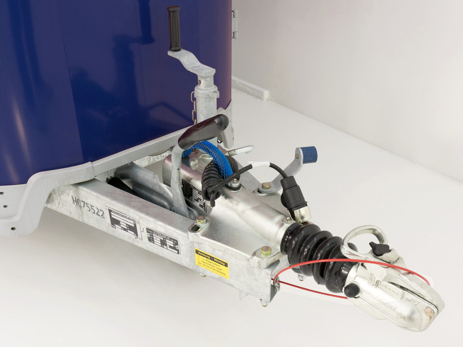 Ifor Williams Pferdeanhänger HB511 | Heckklappen-Türkombination | Blau-Neu – Bild 5