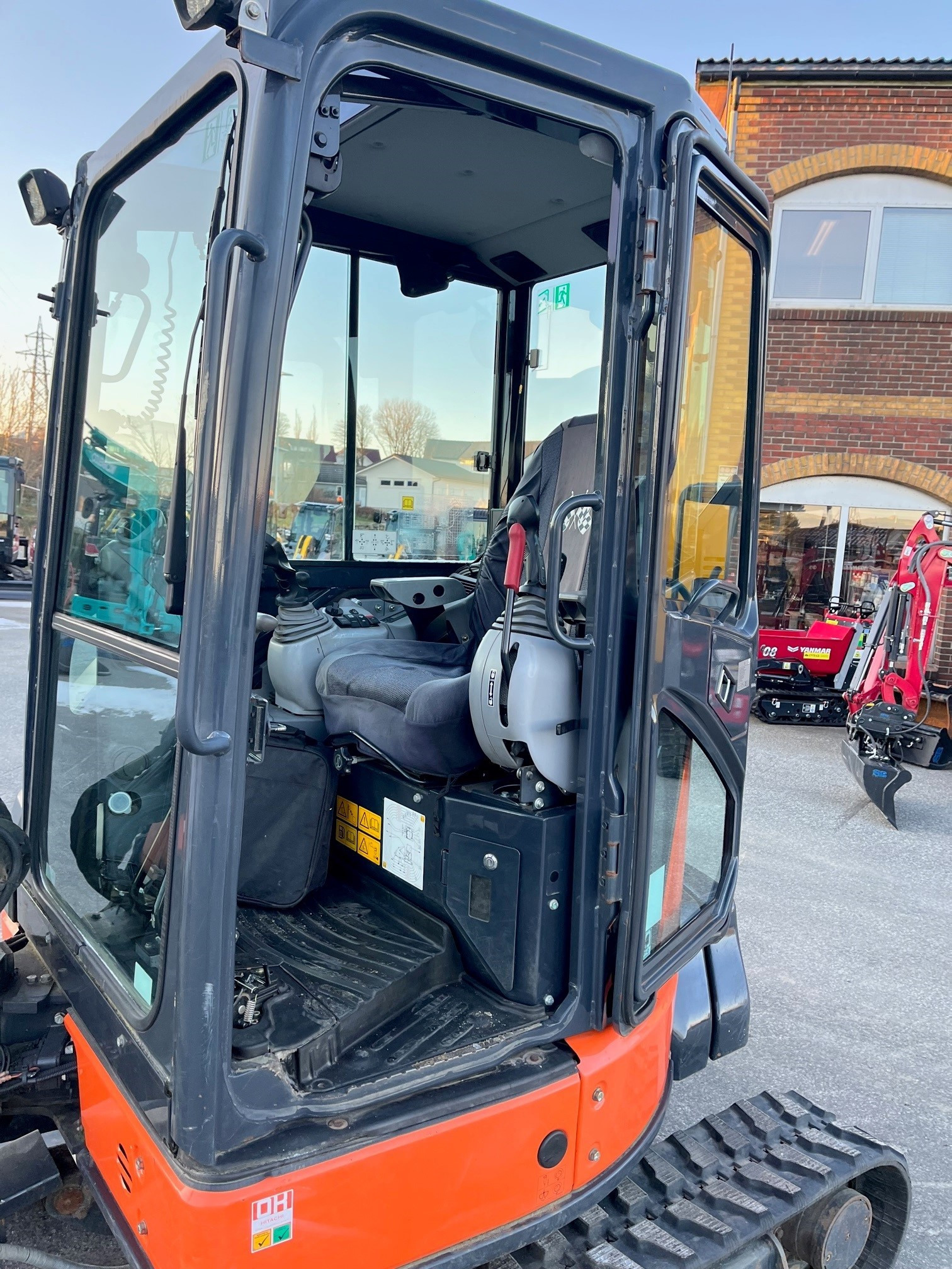 Hitachi ZX38-5A-Neu – Bild 6