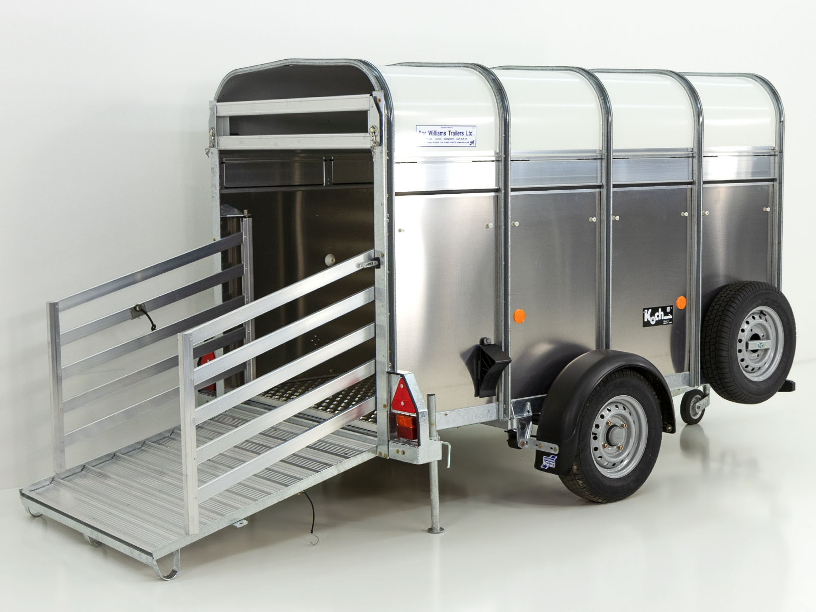 Ifor Williams Schaf- und Kälberanhänger P8G 124×250 cm Höhe: 120 cm | 1,4t-Neu – Bild 4