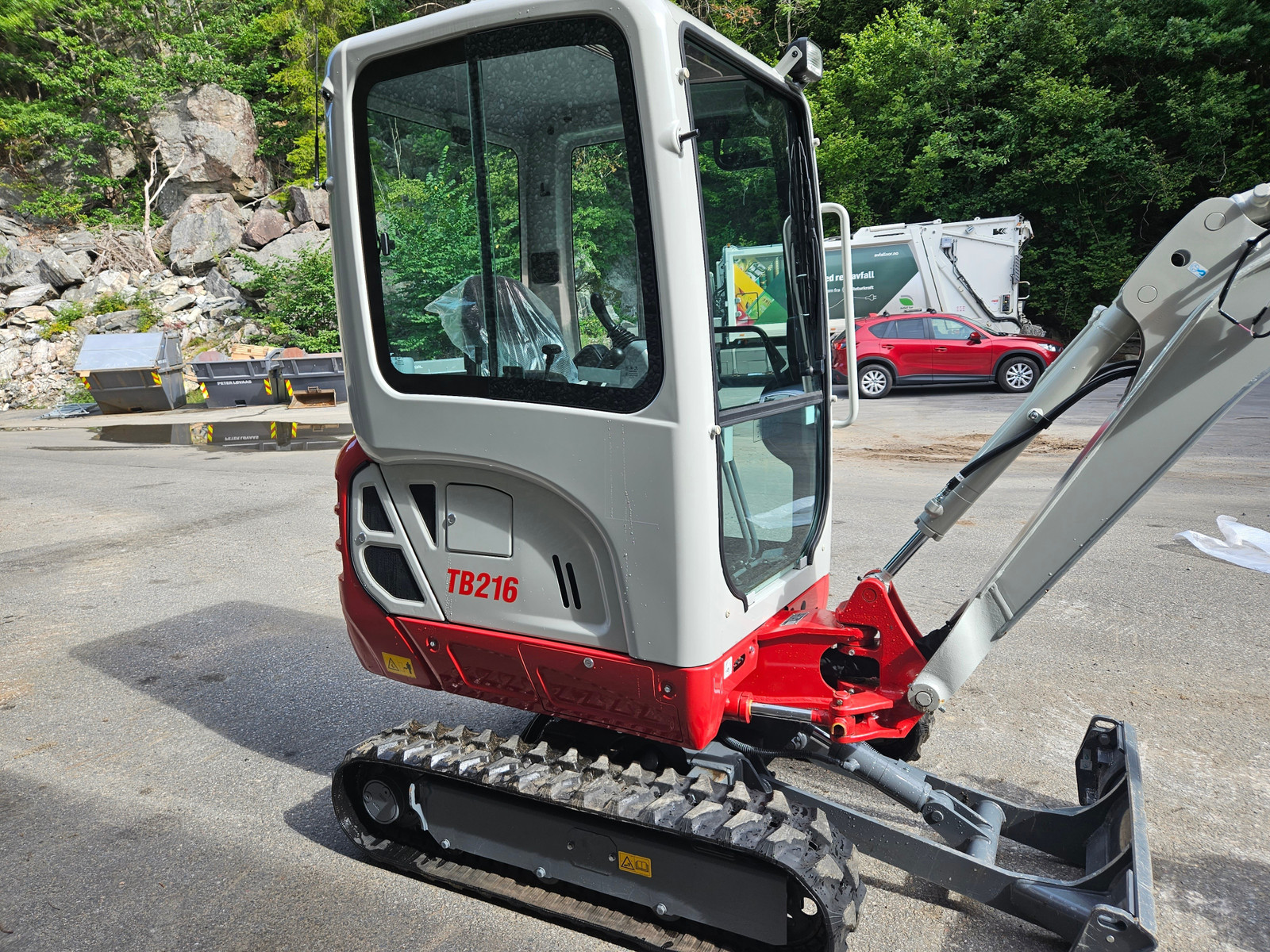 Takeuchi TB216-Neu – Bild 2