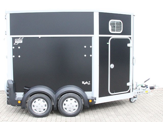Ifor Williams Pferdeanhänger HB506|Sattelkammer|schwarz-Neu – Bild 2
