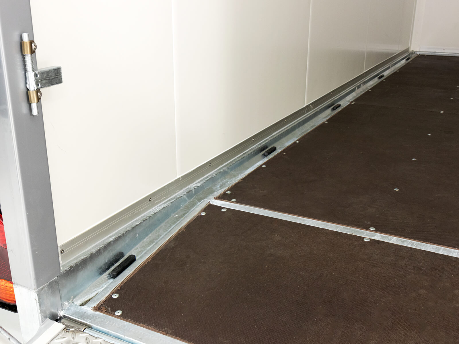 Vezeko Koffer-Absenkanhänger 157x344cm Höhe: 210cm 2,7t | Silber-Neu – Bild 3