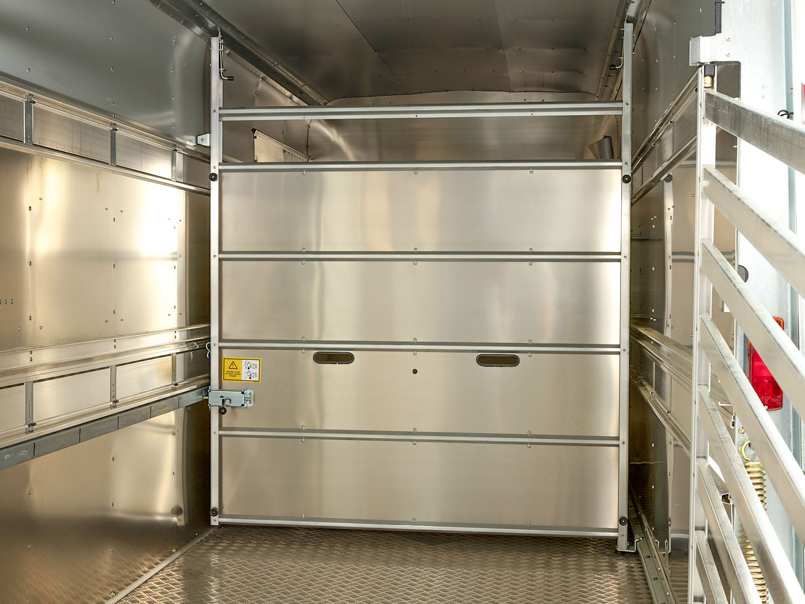 Ifor Williams Viehanhänger TA510 14×6 178×434 cm Höhe: 183 cm 3,5t Kombi/Tür-Neu – Bild 5