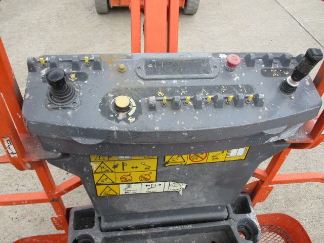 JLG E400 AJPN (057)-Neu – Bild 4