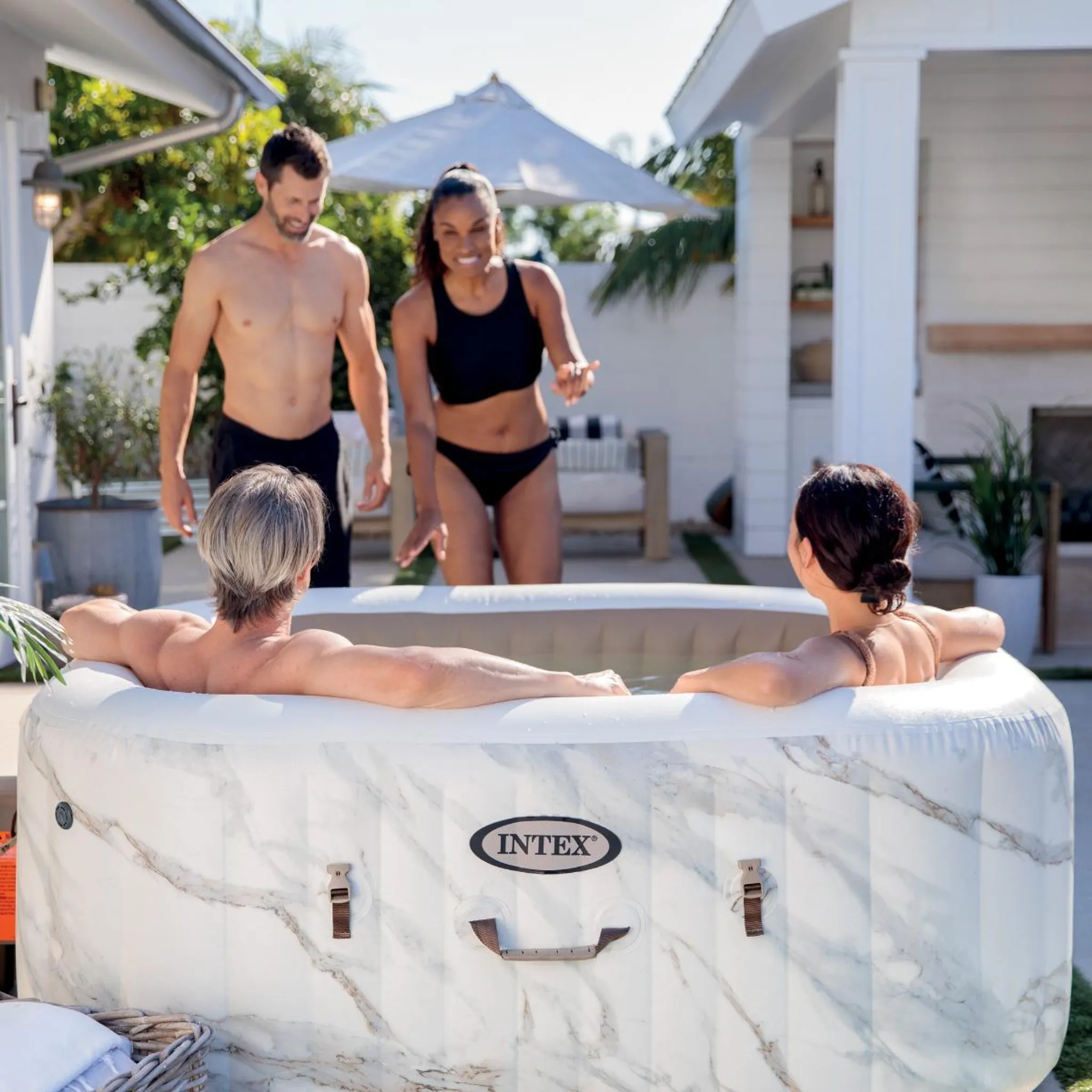 Quadratisches aufblasbares Bi-Zone Calacatta-Spa - 4-Sitzer – Bild 5
