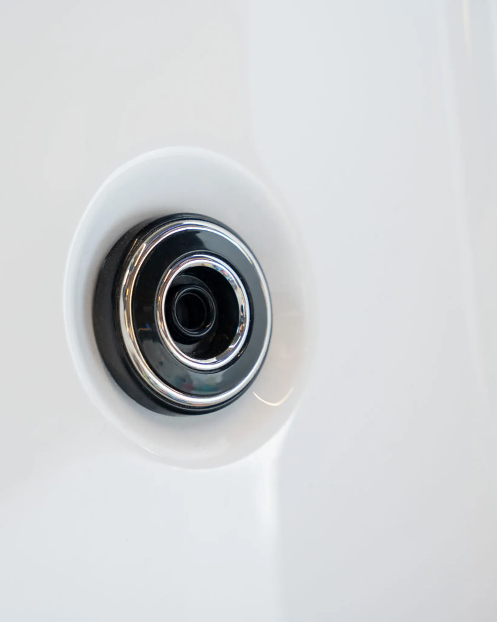 HOME DELUXE - Outdoor Whirlpool NIMBUS - mit Treppe und Thermoabdeckung - Maße: 190 x 140 x 70 cm- Inkl. Heizung, 18 Massagedüsen I Außen Whirlpool für 2 Personen – Bild 4