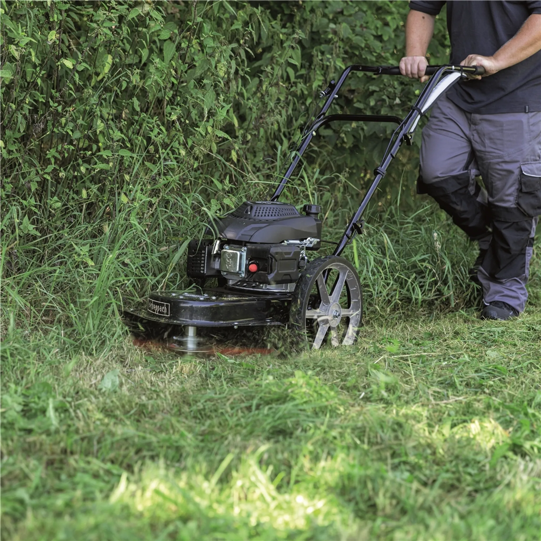 Scheppach Wiesenmäher HMP161-56B, 56 cm Schnittbreite, 4,1 PS, Benzin, Hochgrasmäher für unwegsames Gelände – Bild 9