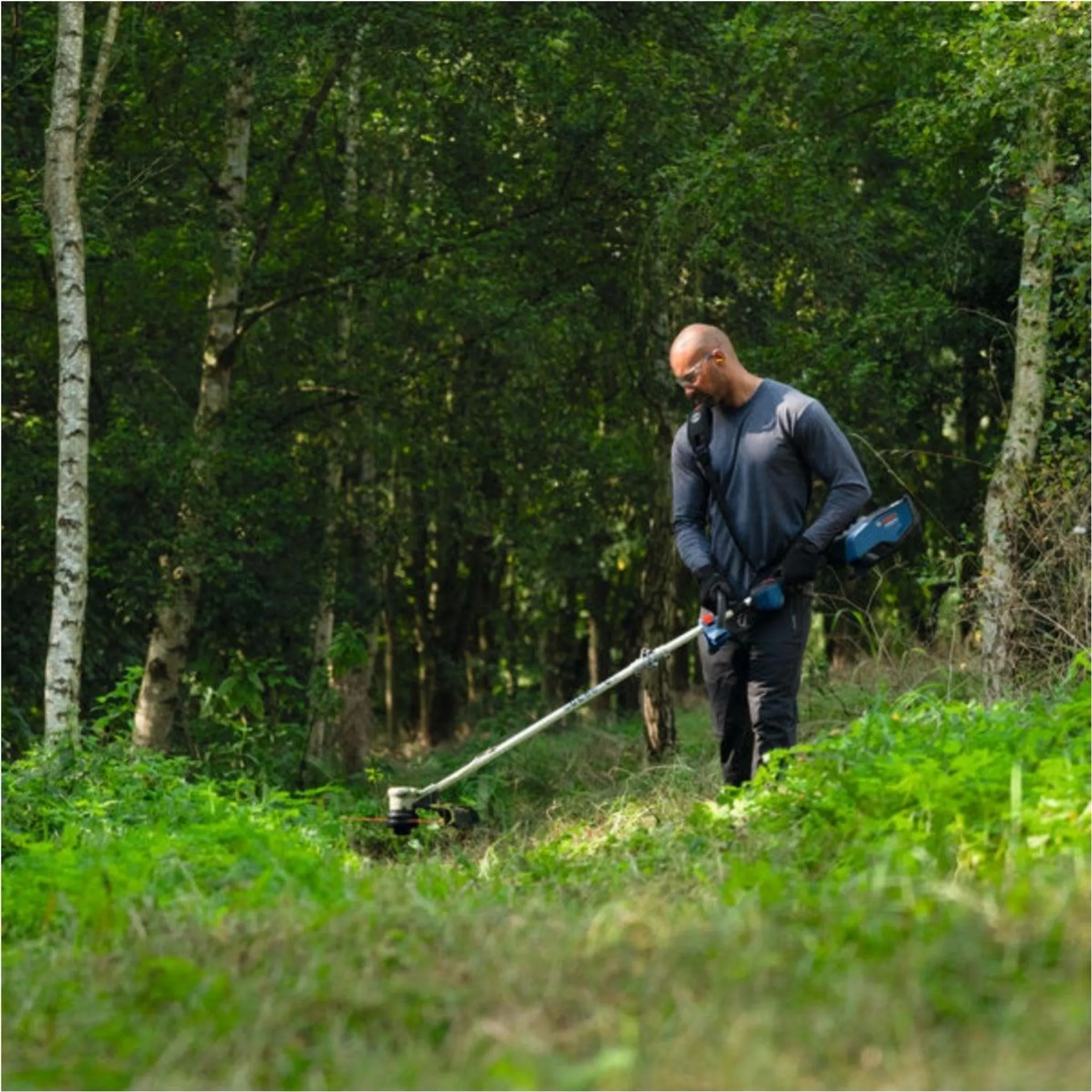 Bosch Akku-Rasentrimmer GRT 18V-40 – Bild 3