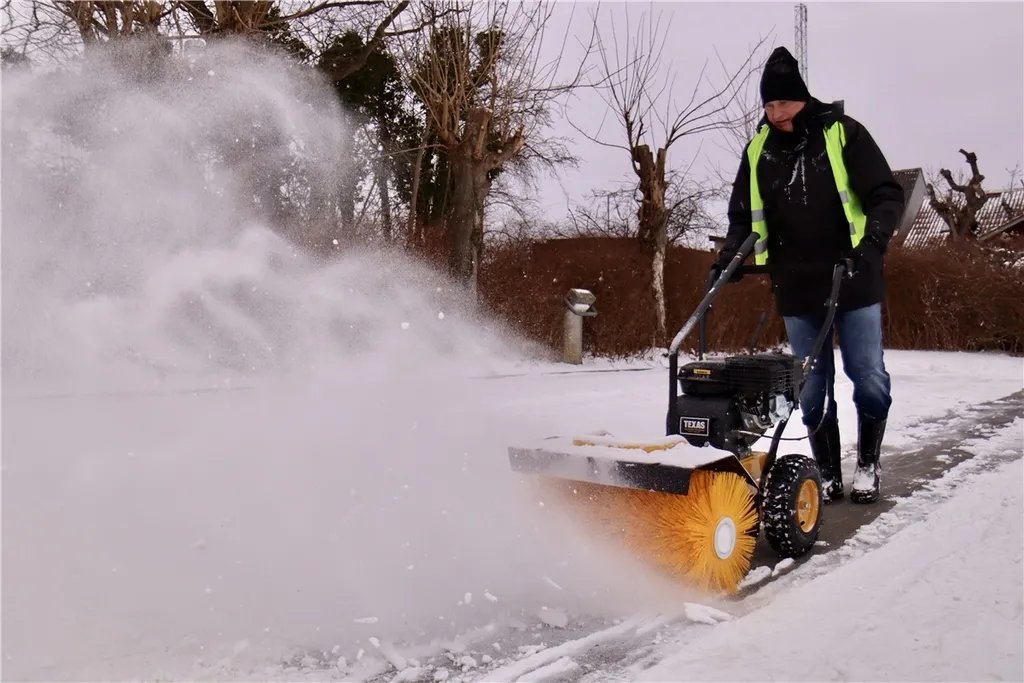 Texas Kehrmaschine Benzin Schneeräumer Laubsammler 60cm Handy Sweep 690TG 3in1 – Bild 6