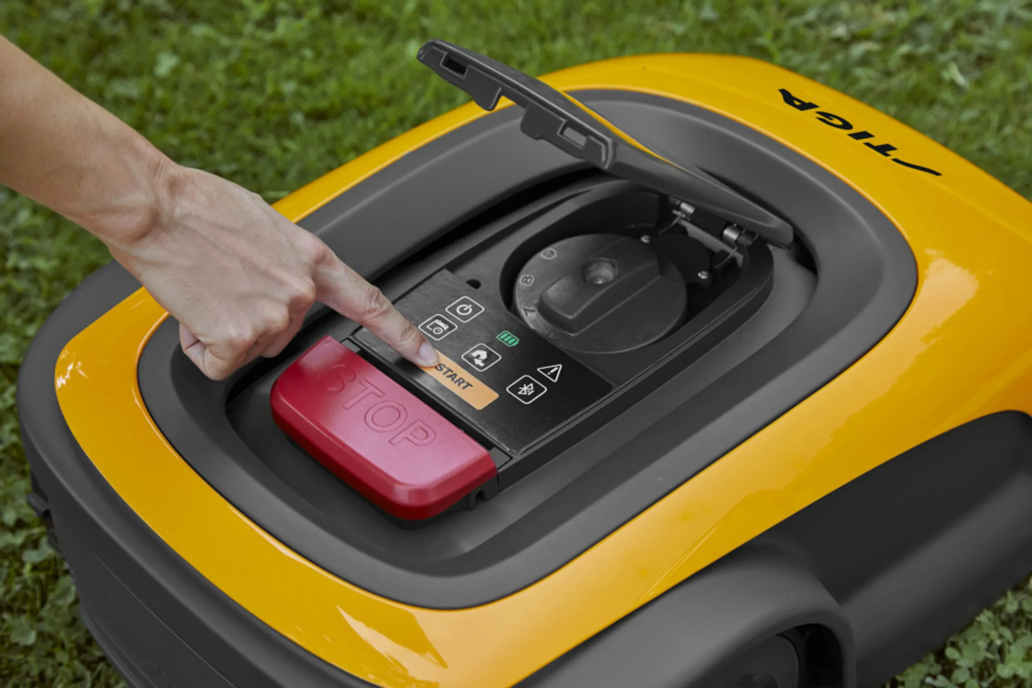 STIGA Rasenroboter A 750, kabellos, autonom, für Rasenflächen von 750 m² – Bild 5