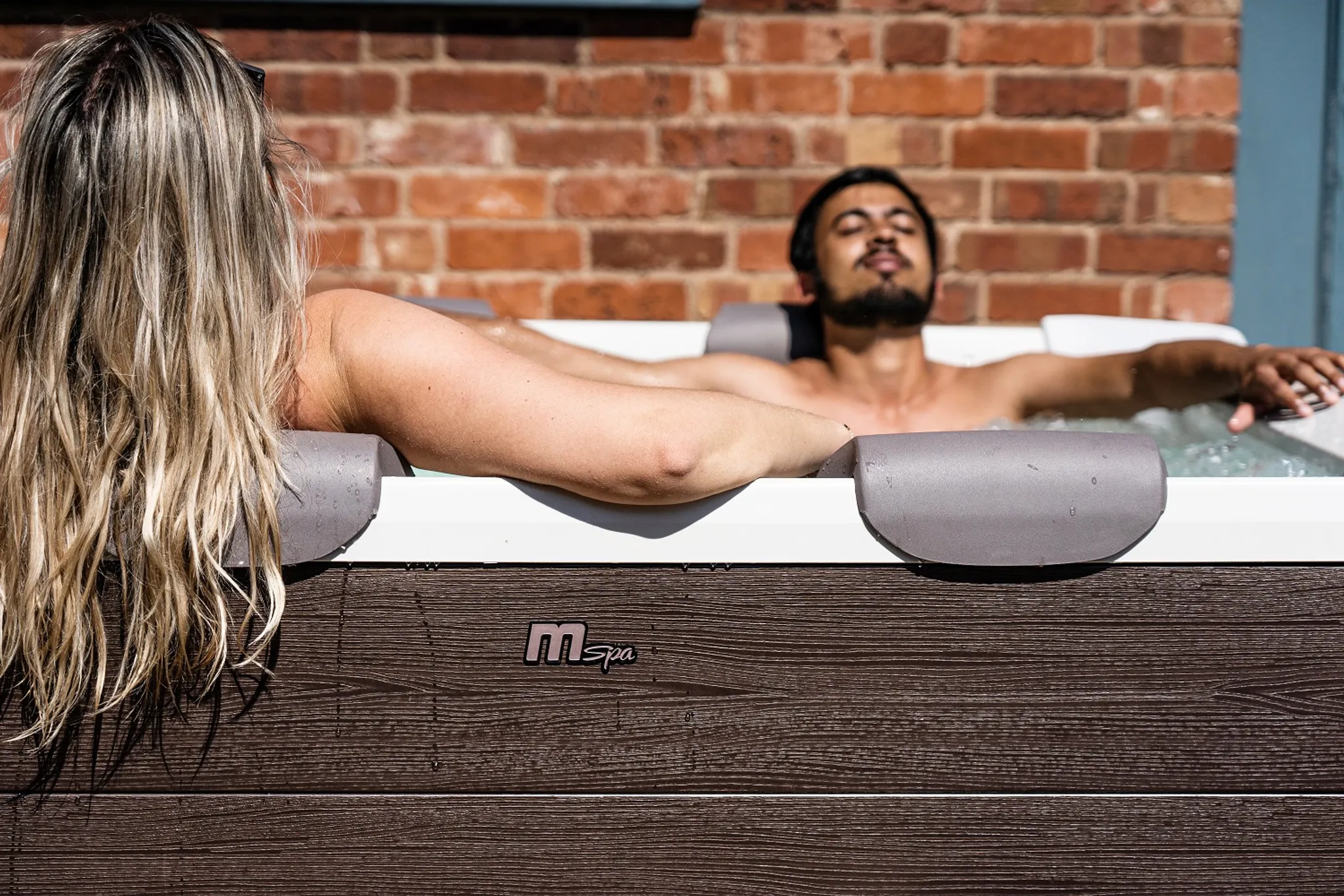 MSpa Whirlpool XXL neustes Modell Frame TRIBECA 2026 + MSPA App - UVC - Holz-Optik - Kombi Outdoor Pool - OZON - KEIN Starkstrom - winterfest - 6Pers. – Bild 3