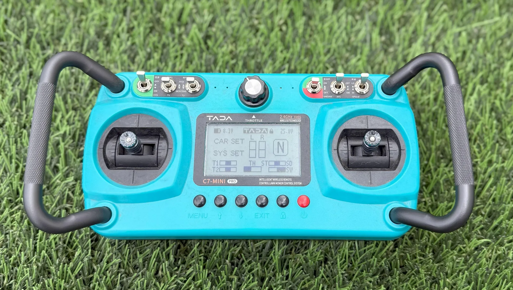 Ferngesteuerter Motor-Rasenmäher CW-500 Böschungsmäher – Bild 3