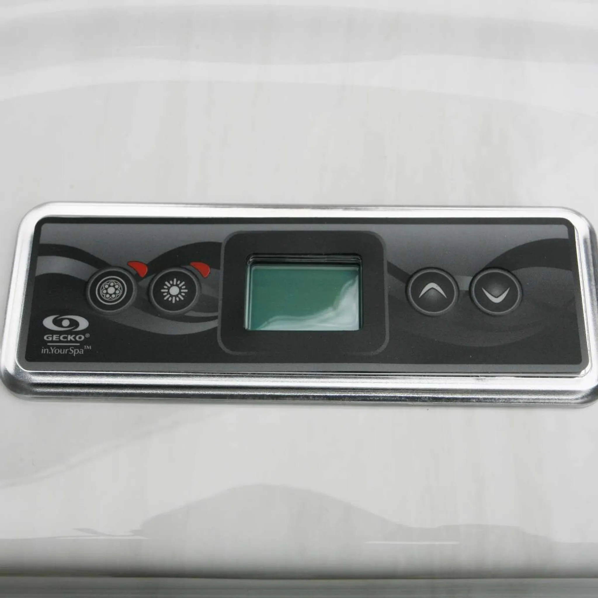 Outdoorwhirlpool TAHITI Sterling Silver inkl. Abdeckung und Stiege - 200 x 200 x 88cm – Bild 8