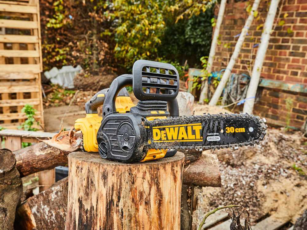 Dewalt DCM565P1-QW - Akku-Kettensäge 18V 5Ah - Schwert 30 cm – Bild 4