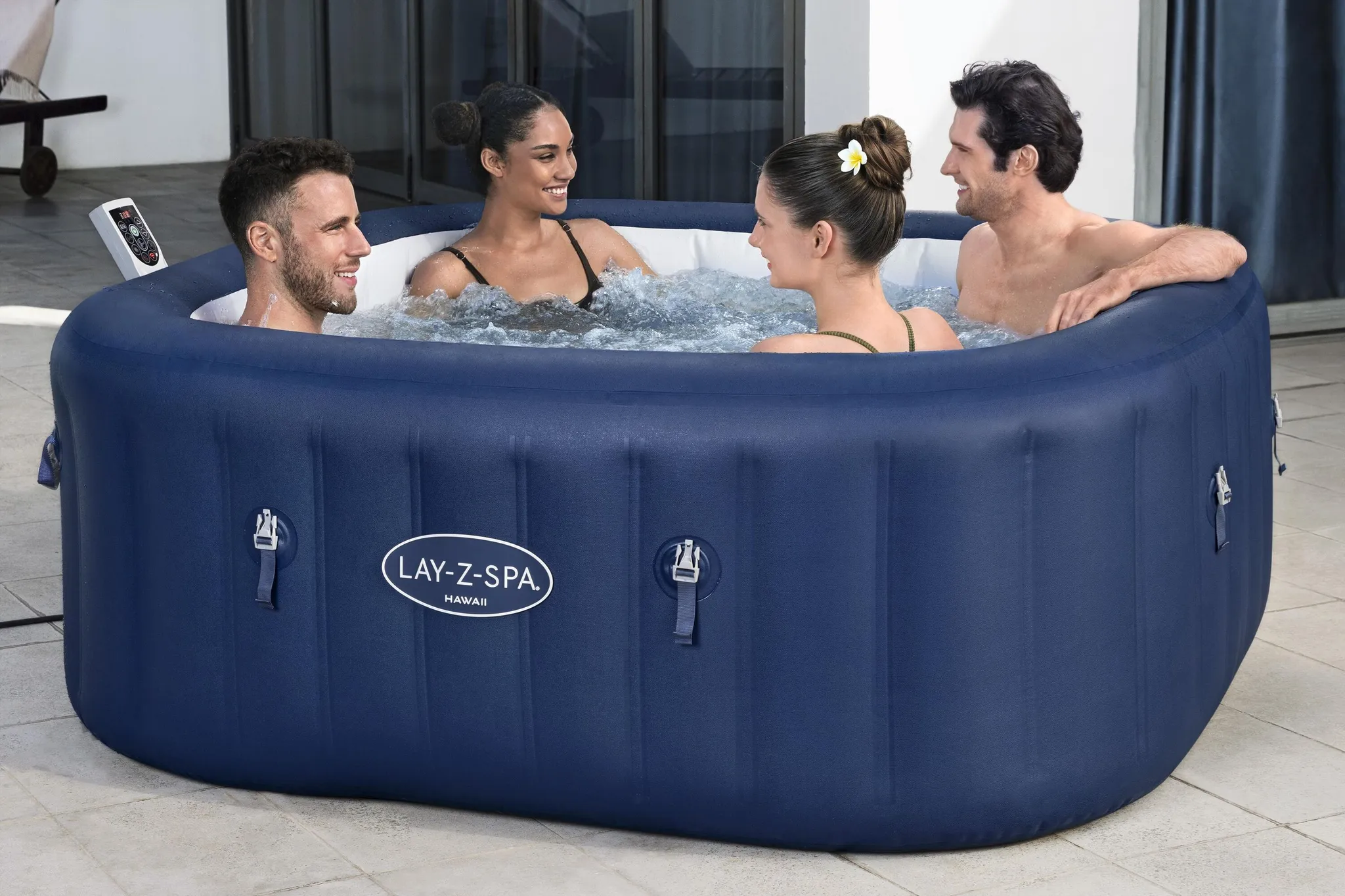 Bestway® LAY-Z-SPA® Energiespar-Whirlpool Hawaii AirJet™ mit App-Steuerung + integrierter UltraFit™ -Pumpeneinheit, für 6 Personen 180 x 180 x 71 cm, Kobaltblau – Bild 2