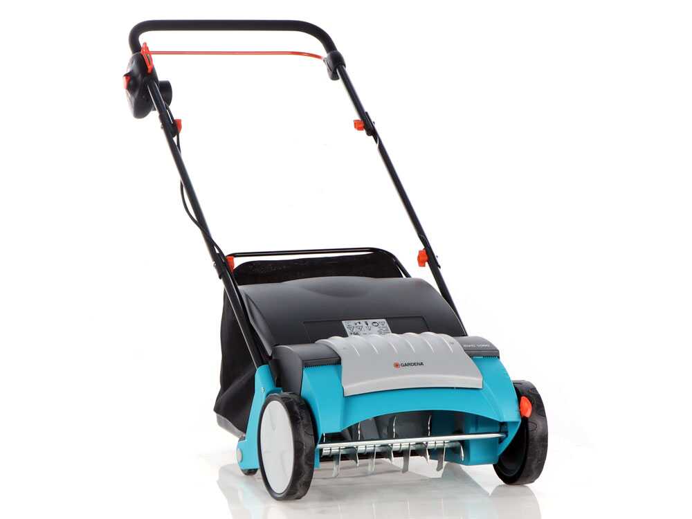 Gardena EVC 1000 - Elektrischer Vertikutierer 1000 W - Mit Fangsack – Bild 2
