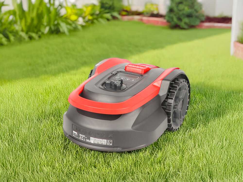 GeoTech RMG-500 - Mähroboter - Mit Begrenzungskabel