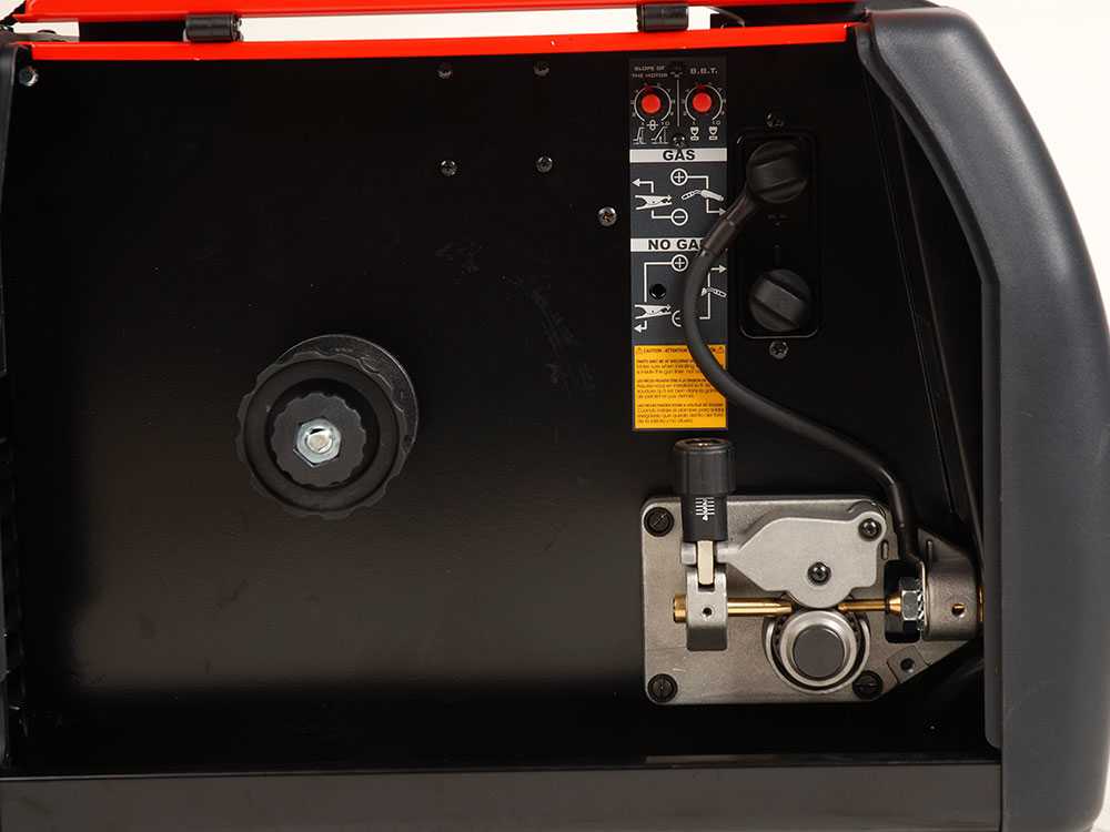 Helvi Fox 211 Digital - Inverter-Fülldraht-Schweißgerät - MIG-MMA-TIG - GAS/NO GAS – Bild 3
