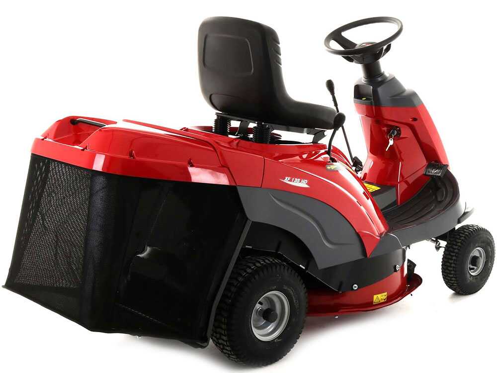 Rasentraktor Castelgarden XF 135 HD - Motor ST 350 352ccm, Hydrostatgetriebe – Bild 4